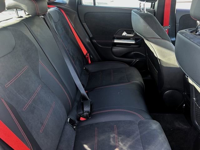 Used 2023 Mercedes-Benz GLA 35 AMG 4MATIC image 33