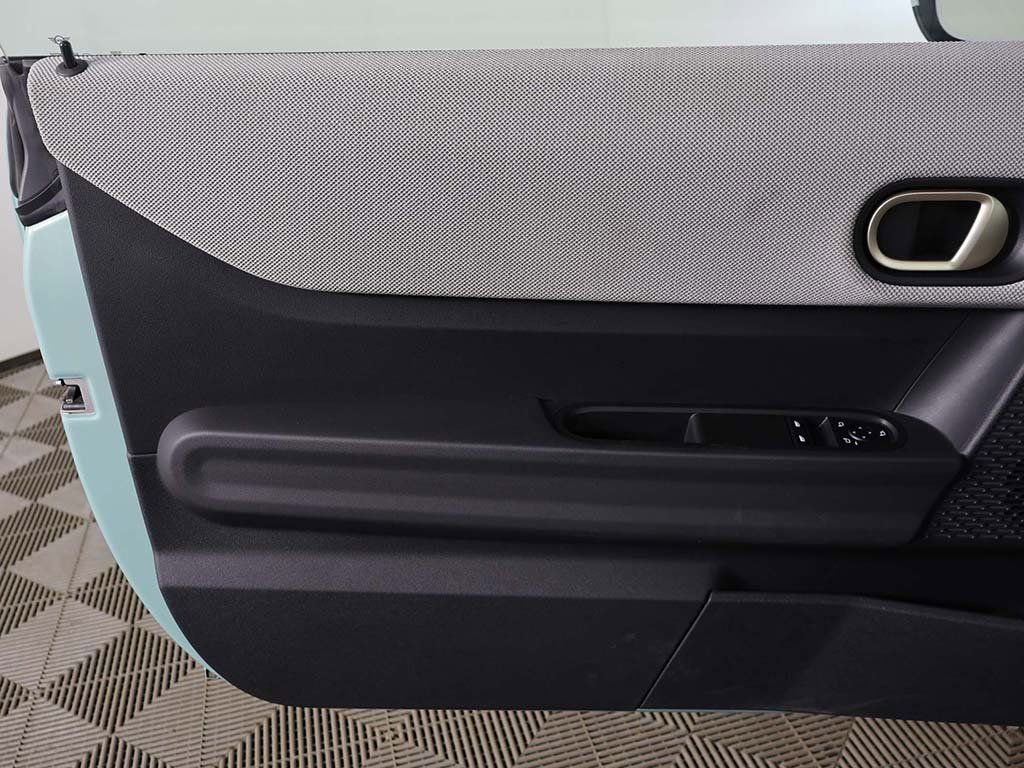 Used 2025 MINI Cooper S image 22