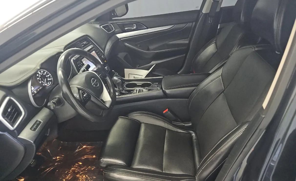 Used 2017 Nissan Maxima 3.5 SV FWD image 5