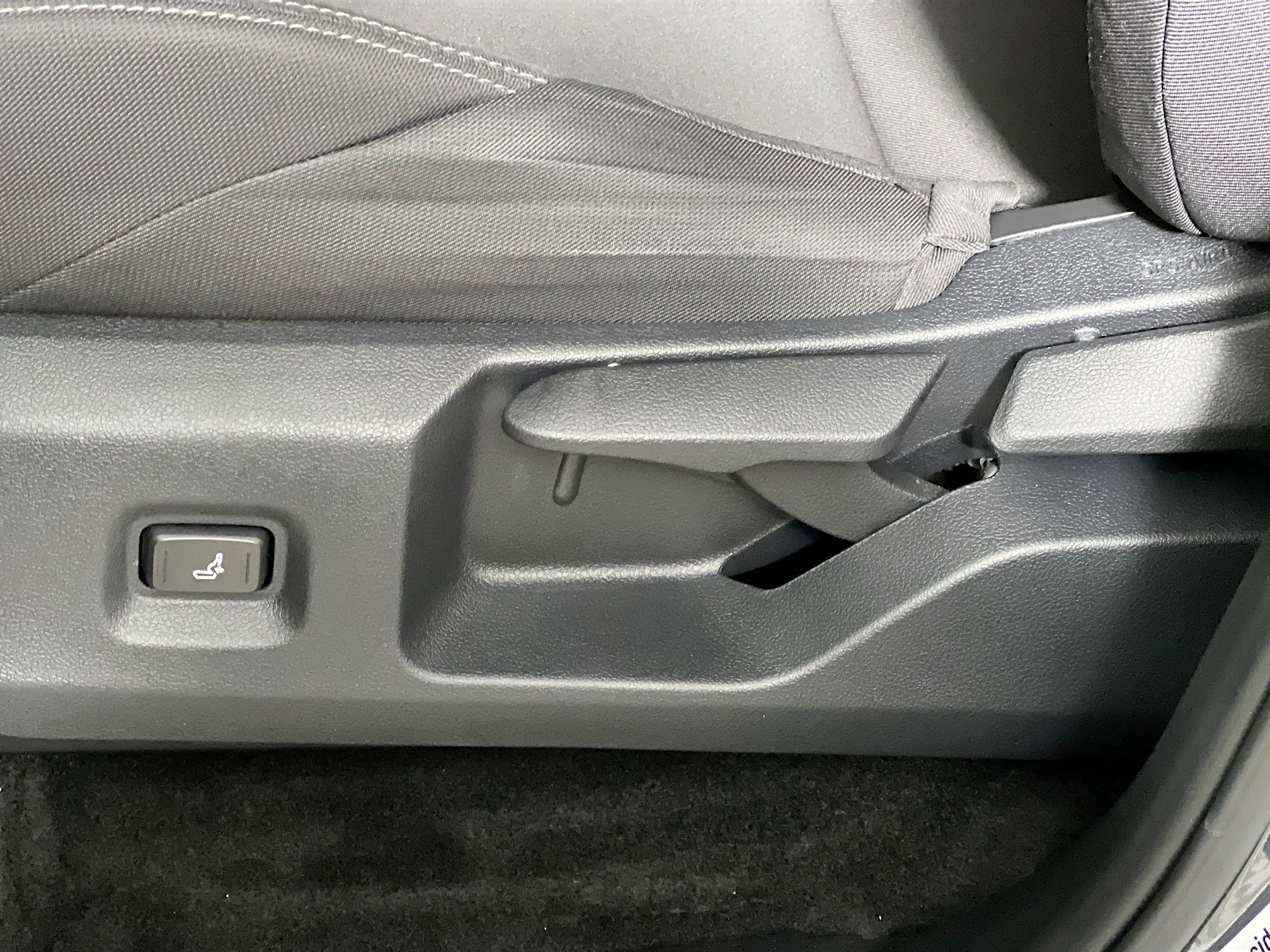 Used 2026 Toyota Tacoma SR5 AWD/4WD image 16