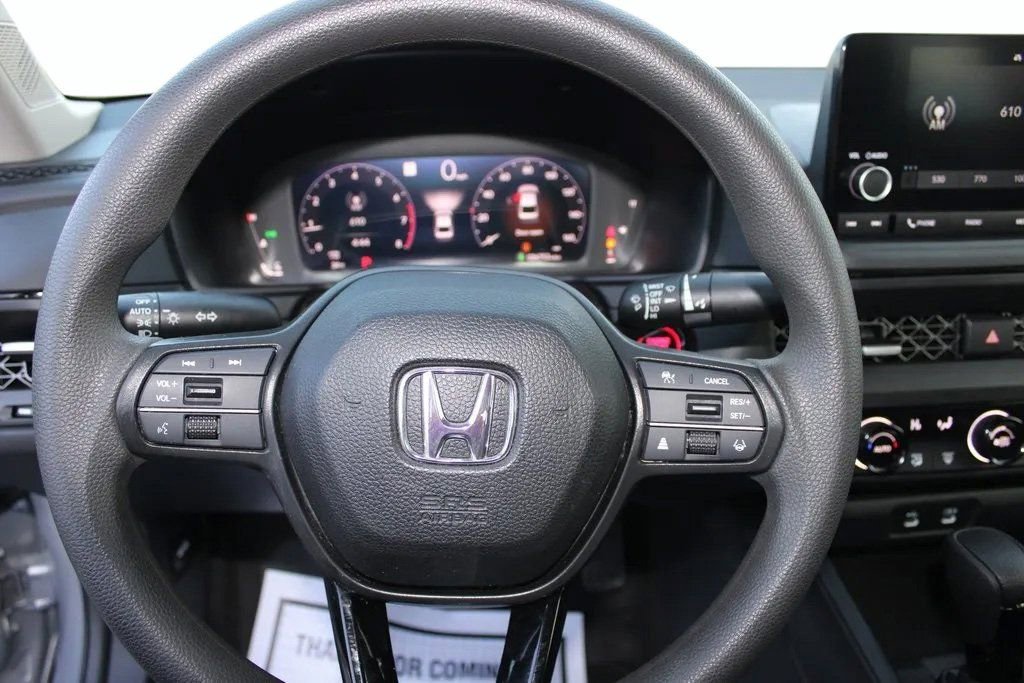 Used 2023 Honda Accord EX image 13