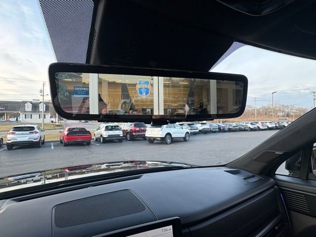 Used 2025 Hyundai Santa Fe Calligraphy image 35