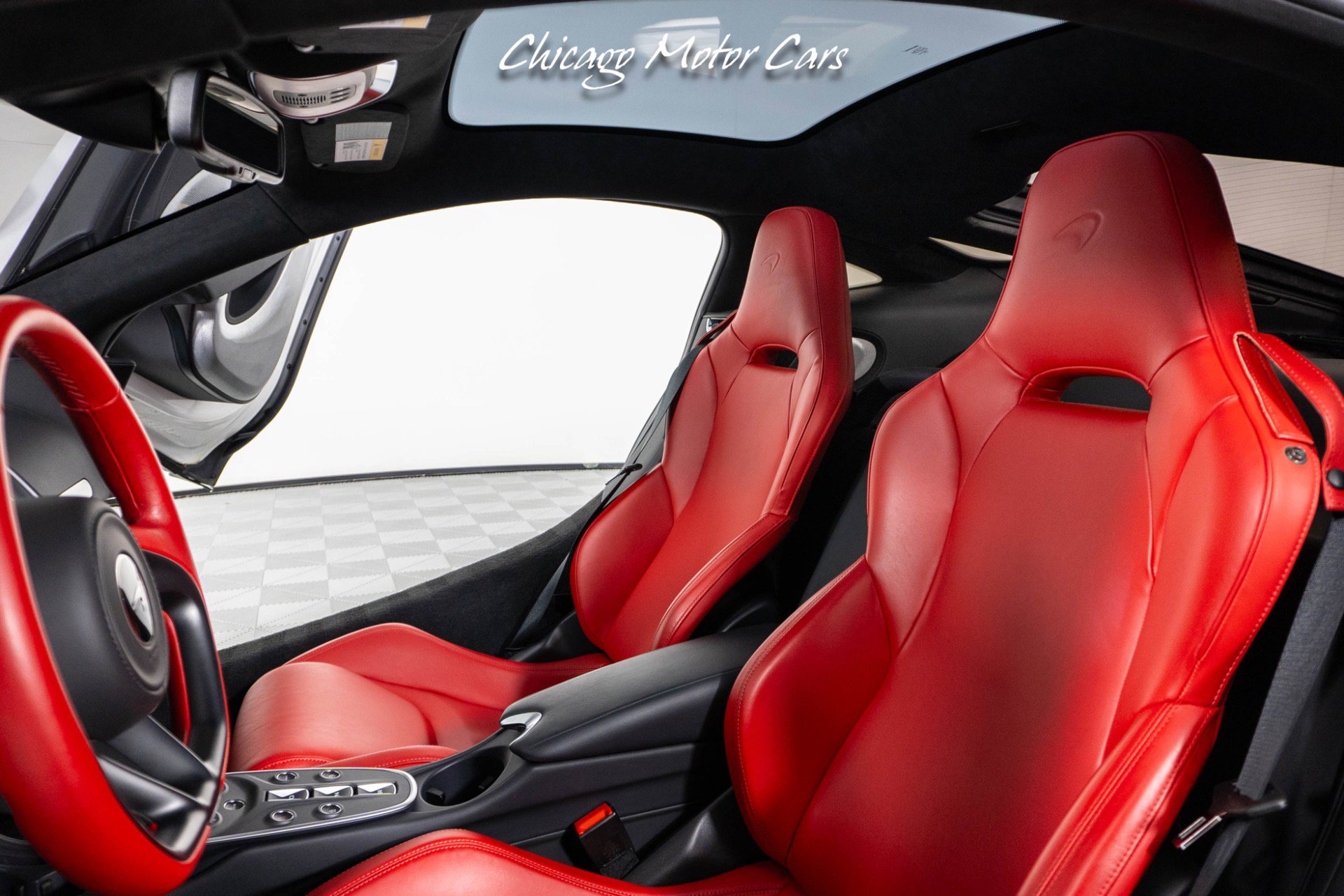 Used 2023 McLaren GT RWD image 36
