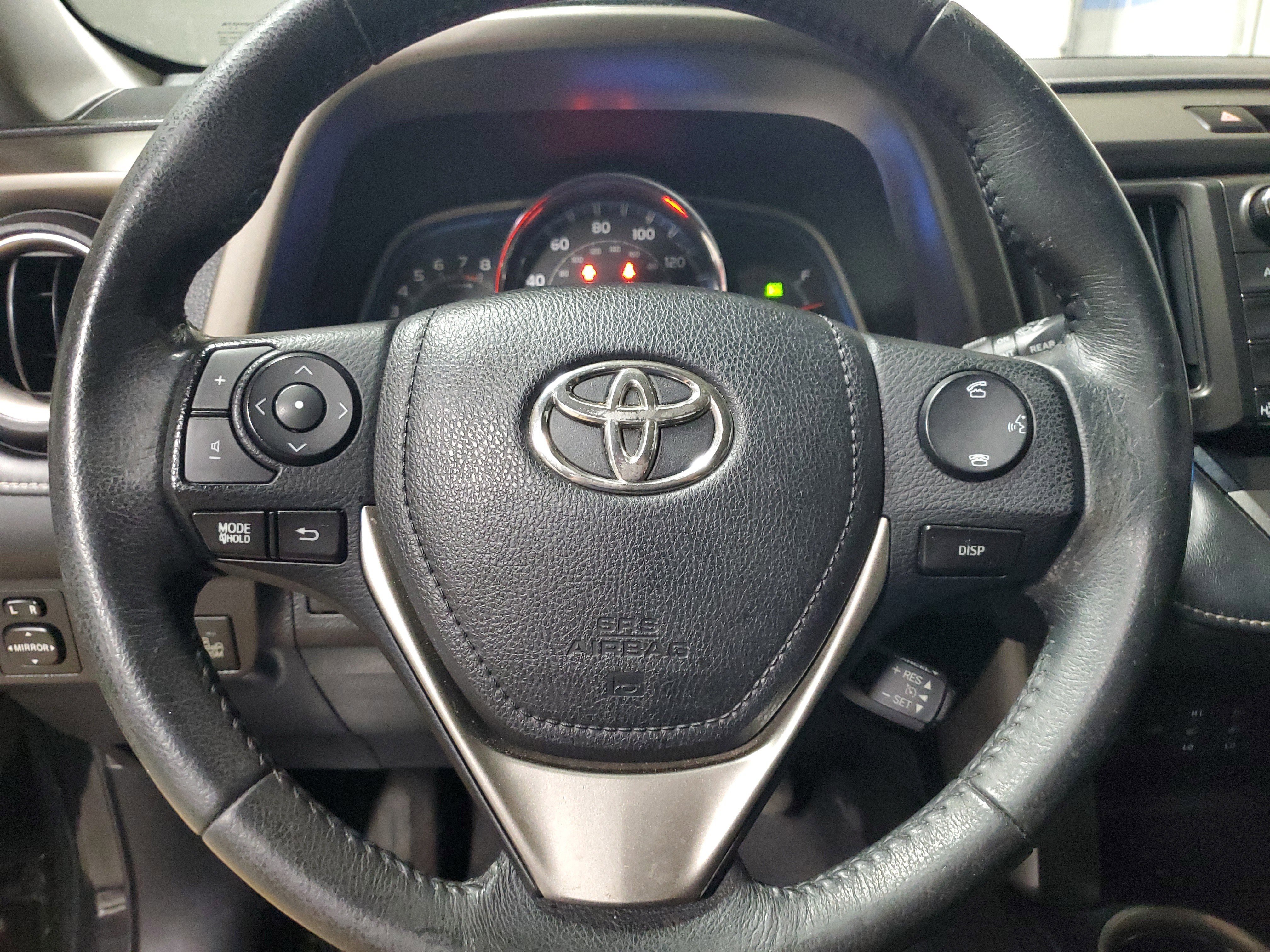 Used 2015 Toyota RAV4 Limited w/ Technology Package AWD/4WD image 23