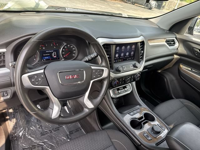 Used 2023 GMC Acadia SLE w/ Driver Convenience Package AWD/4WD image 16