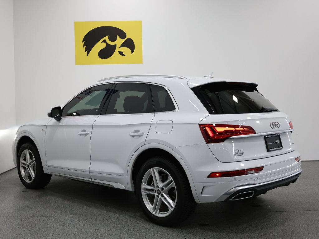 Certified 2024 Audi Q5 e Premium w/ Convenience Package AWD/4WD image 9