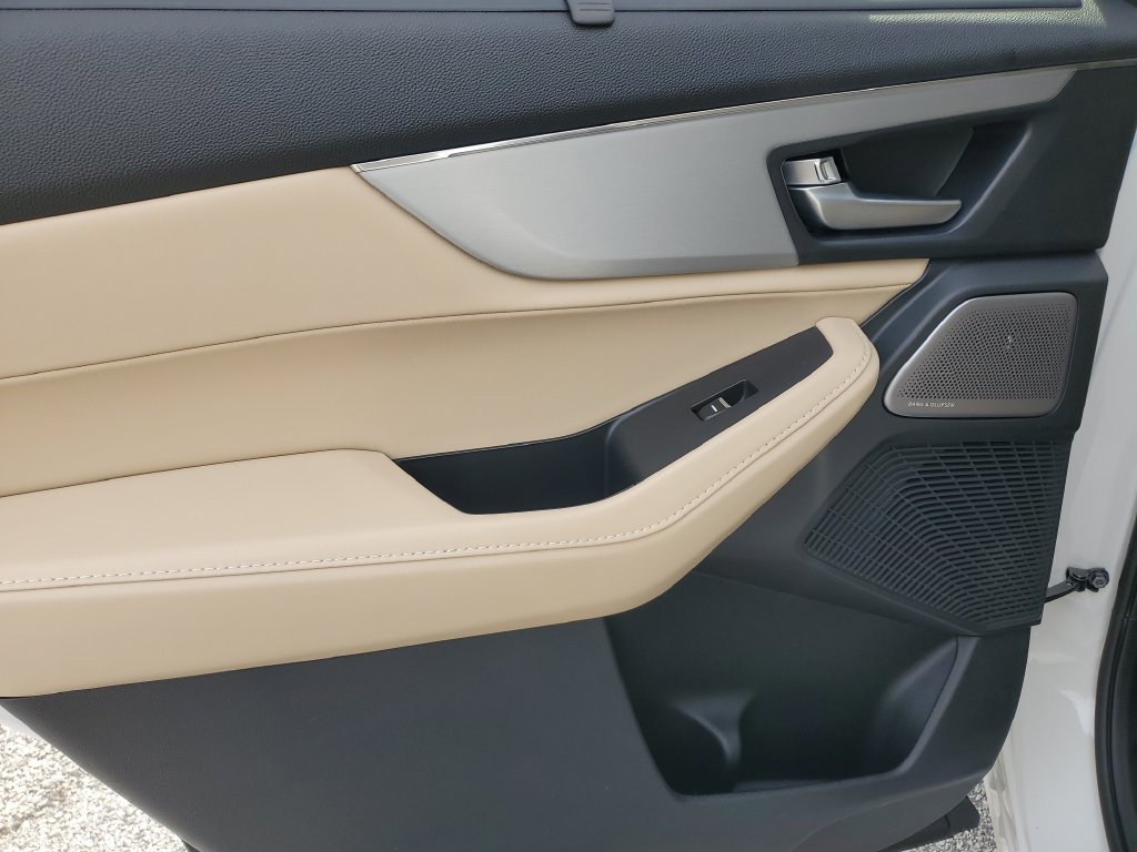 New 2026 Acura MDX w/ Technology Package FWD image 16