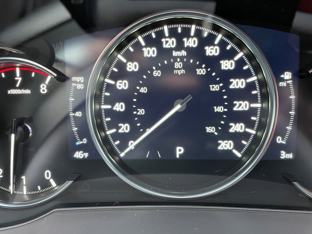 New 2025 MAZDA CX-5 Signature image 2