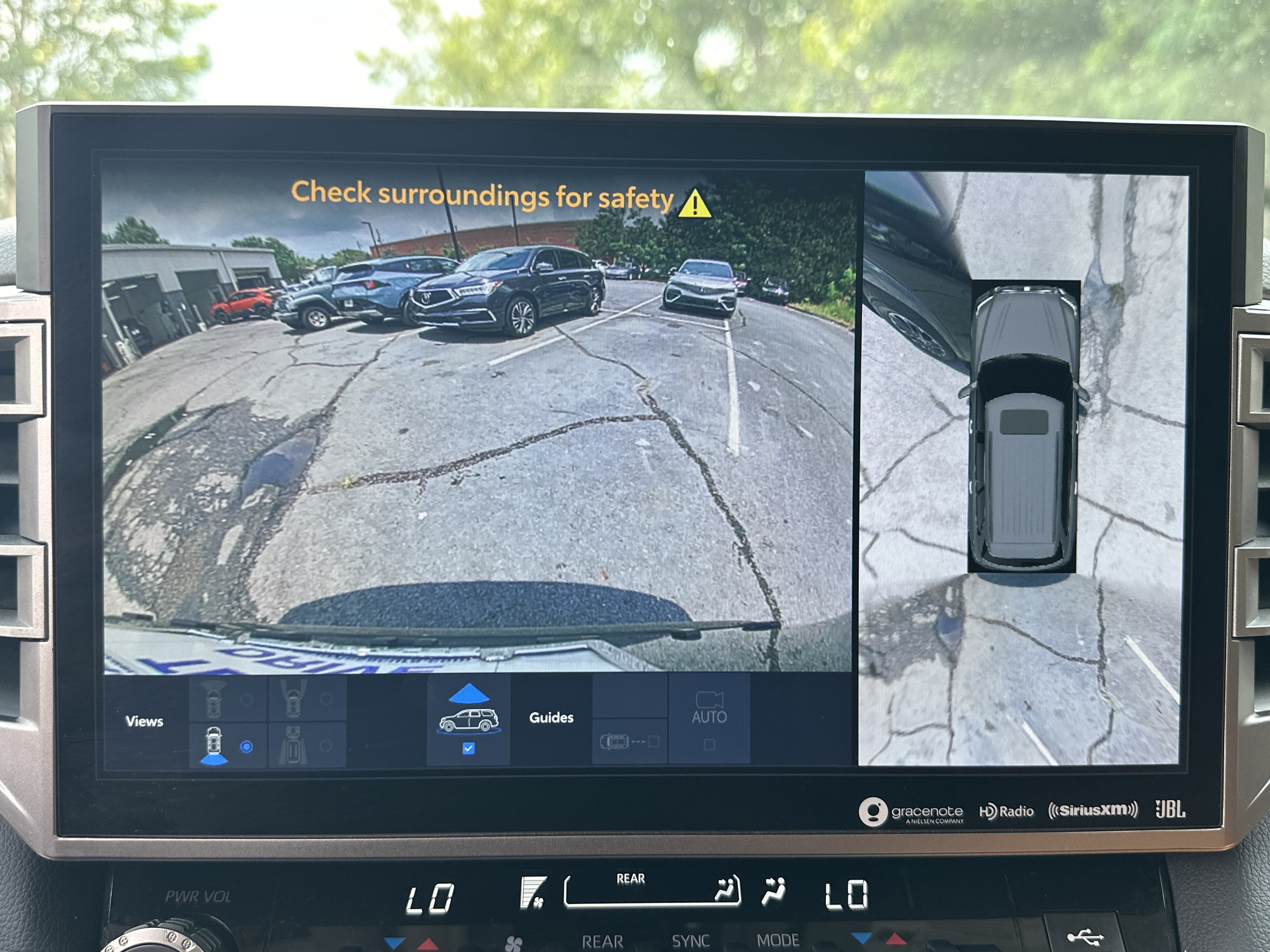 Used 2024 Toyota Sequoia Limited w/ Tow Technology Package AWD/4WD image 34