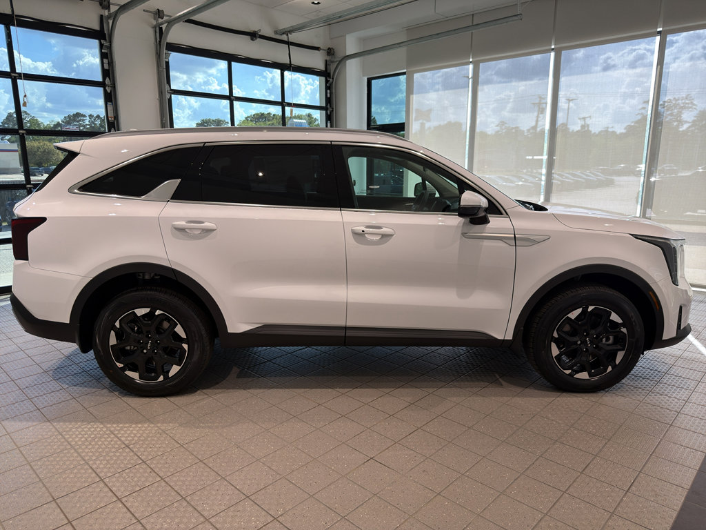 New 2026 Kia Sorento S image 6