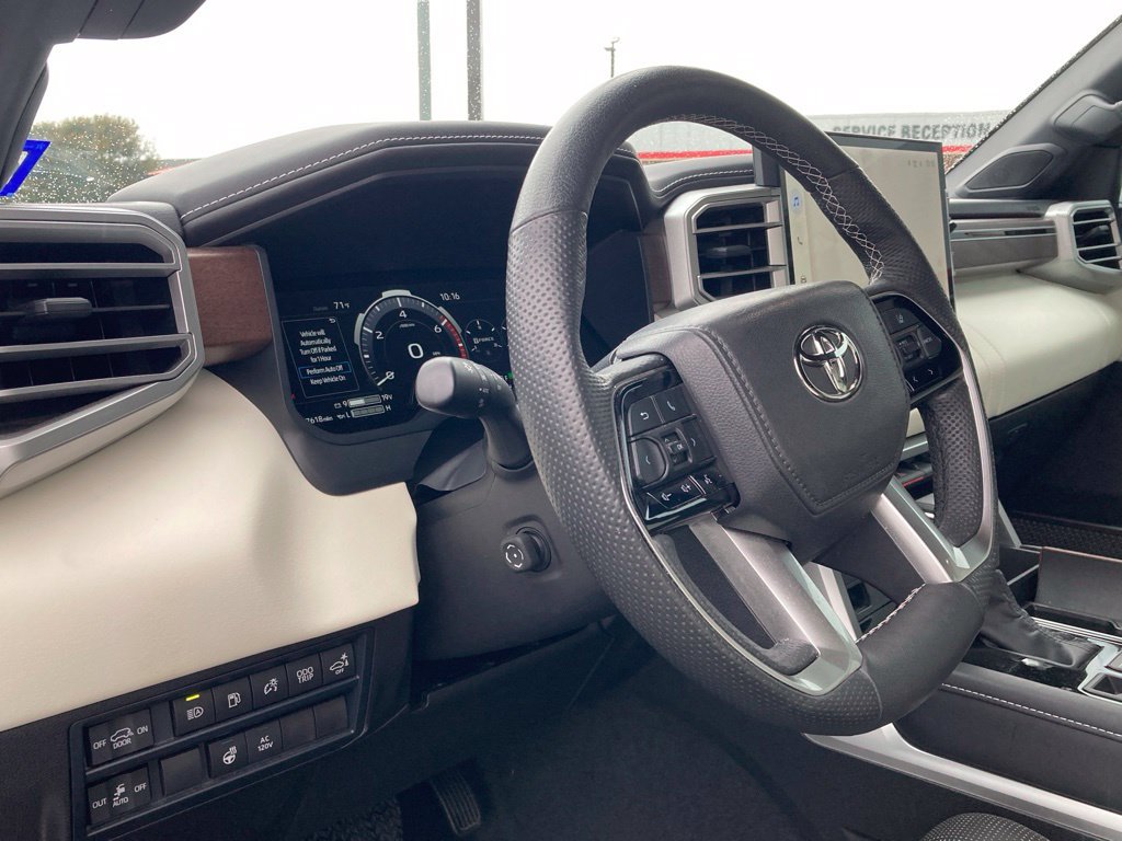 Certified 2025 Toyota Sequoia Capstone AWD/4WD image 9