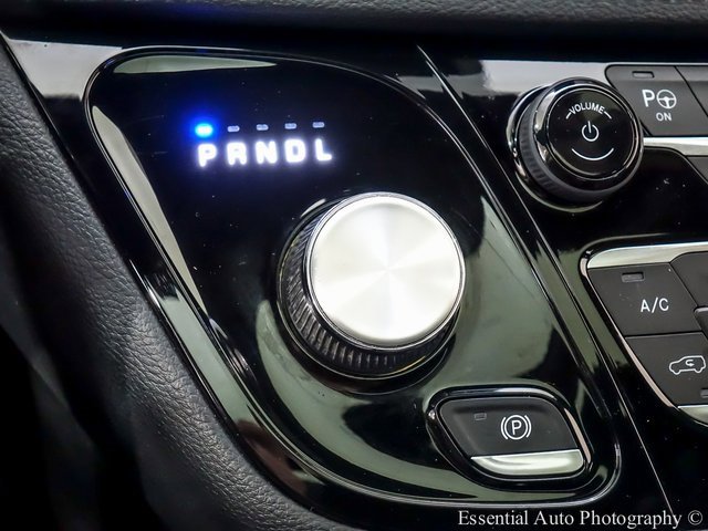 Used 2020 Chrysler Pacifica Limited w/ Advanced Safetytec Group image 19
