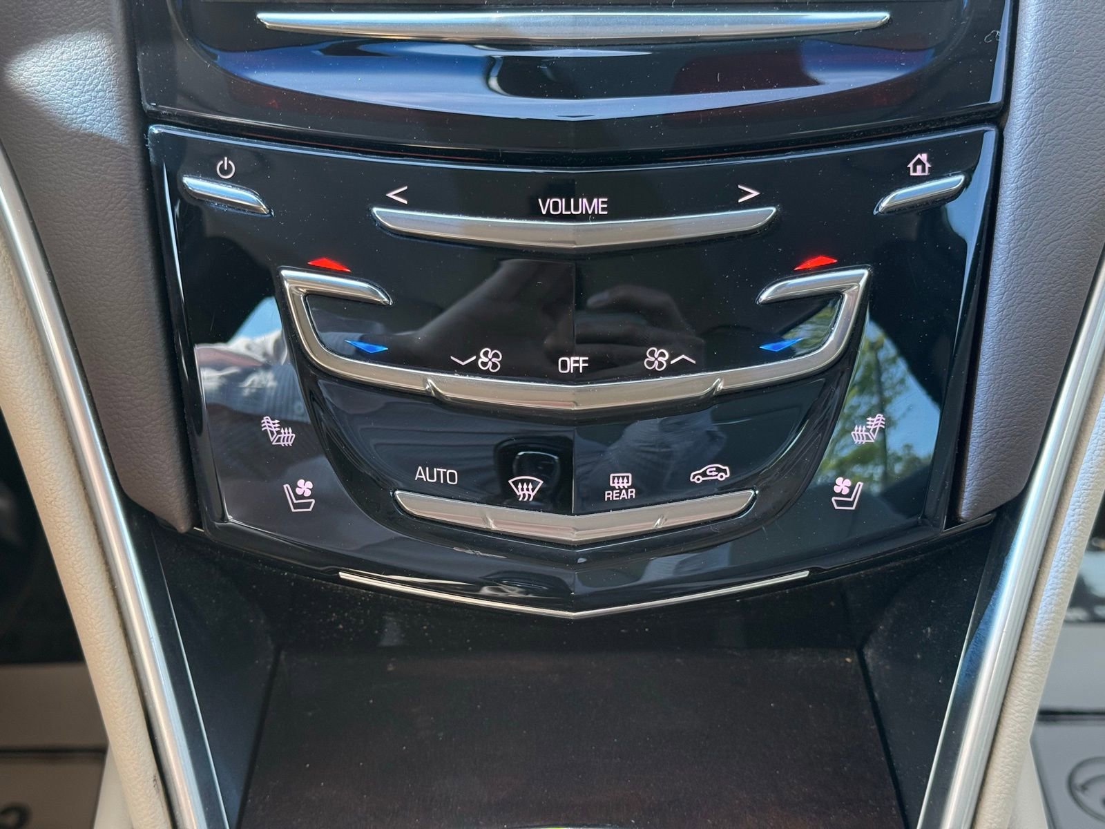 Used 2016 Cadillac XTS Premium image 24