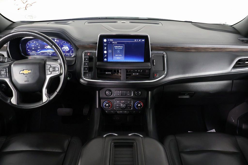 Used 2022 Chevrolet Suburban LT image 8