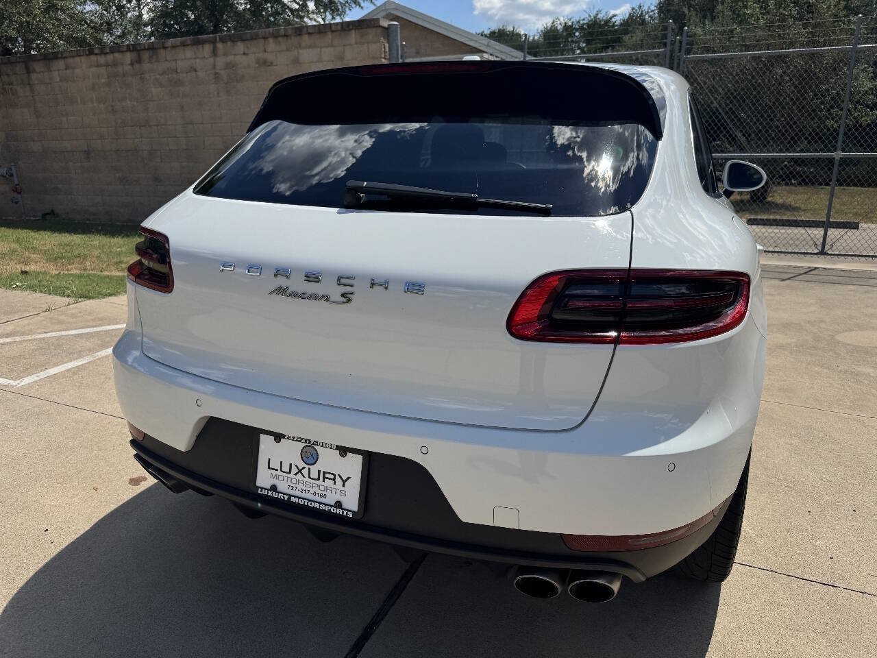 Used 2015 Porsche Macan S AWD/4WD image 10