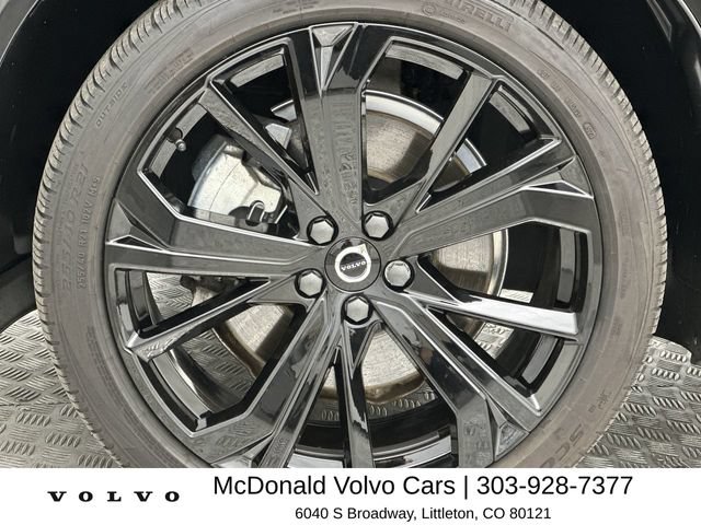 Certified 2024 Volvo XC60 T8 Ultimate w/ Protection Package Premier AWD/4WD image 10