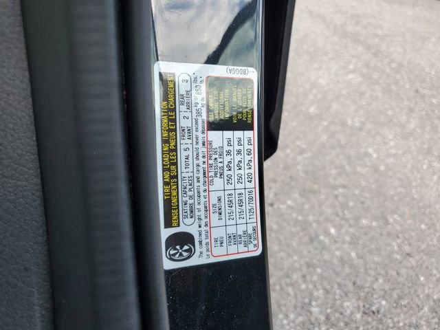 Used 2023 MAZDA MAZDA3 s image 31