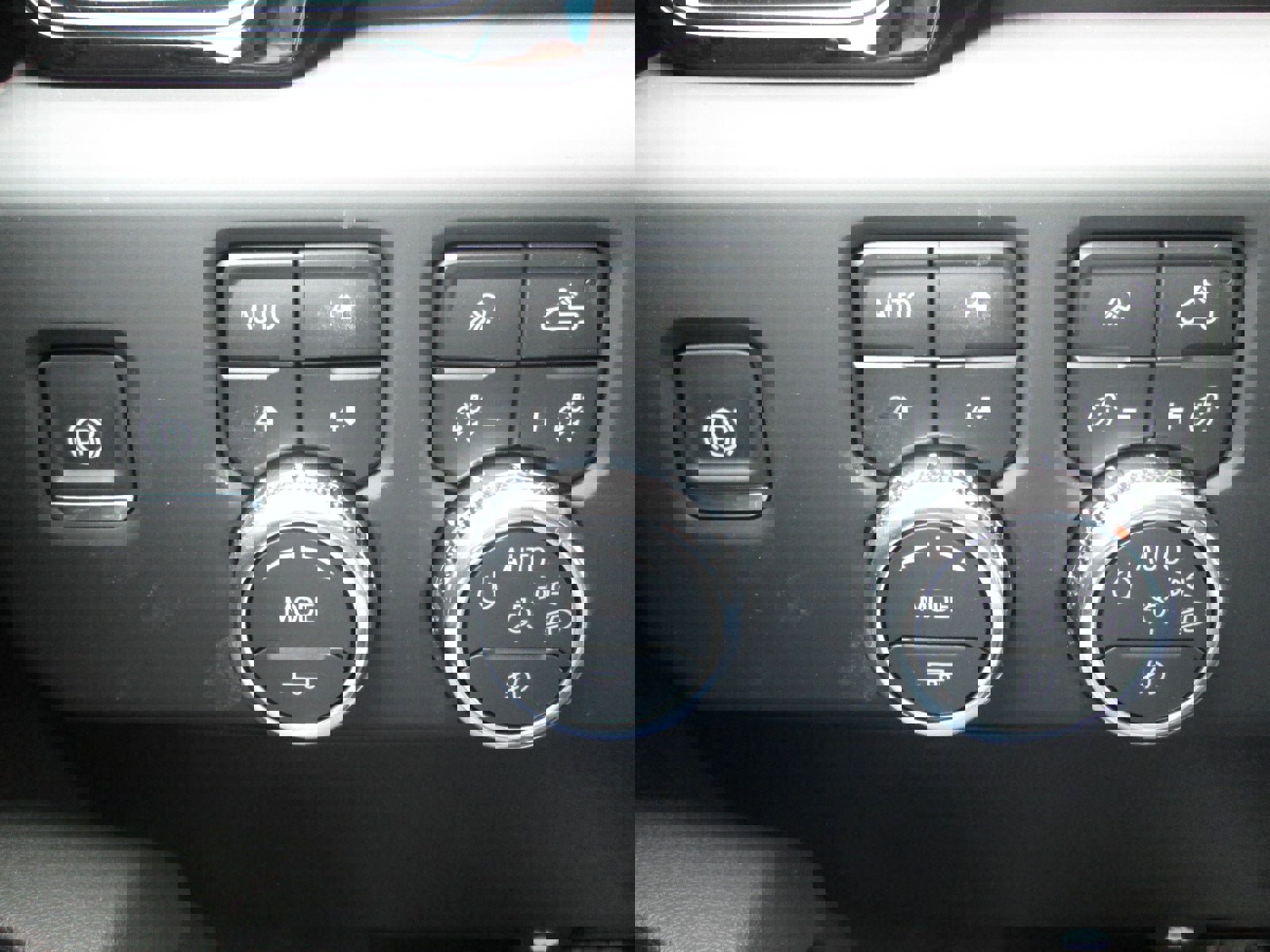 New 2026 GMC Sierra 2500 AT4 w/ Technology Package image 15