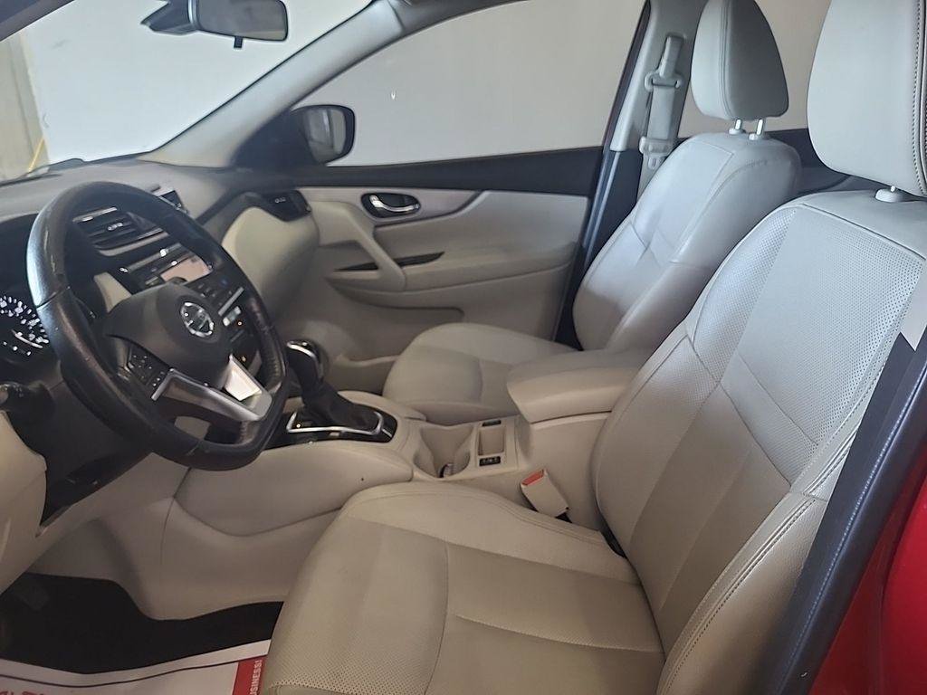 Used 2020 Nissan Rogue Sport SL FWD image 10