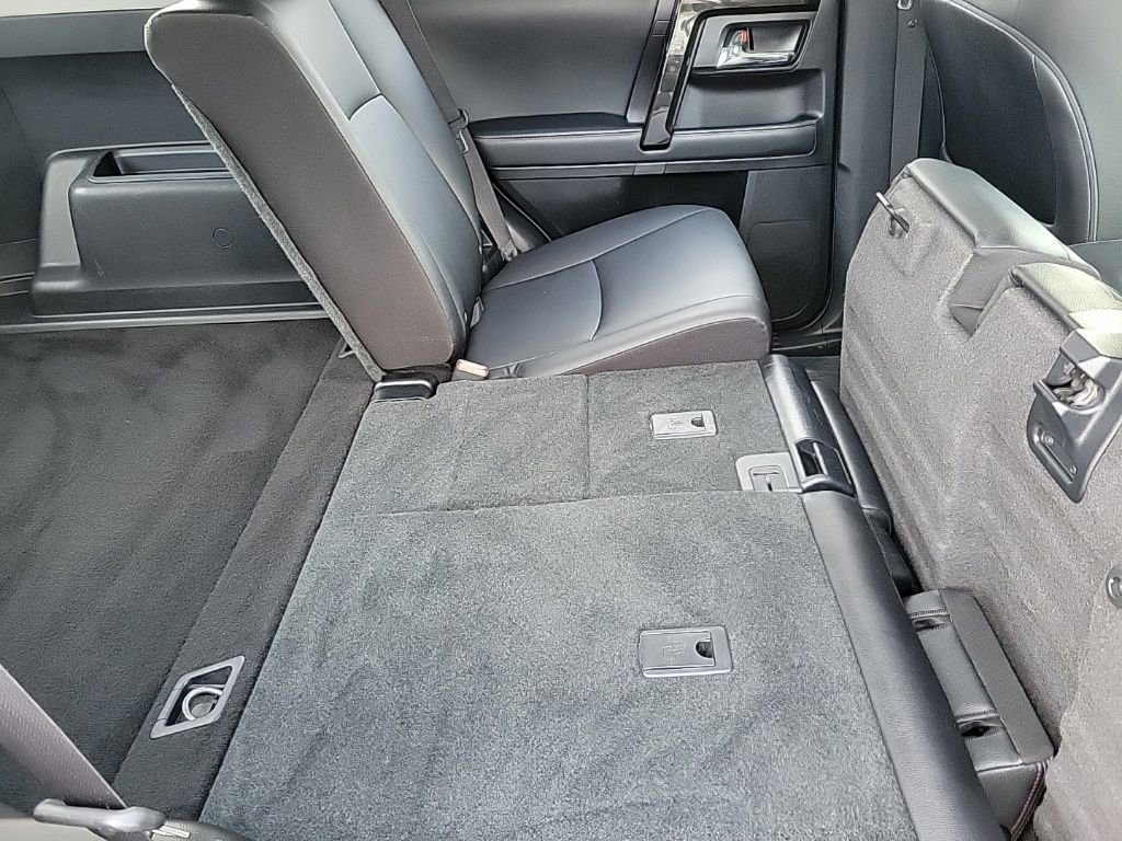 Used 2020 Toyota 4Runner TRD Off-Road Premium image 17