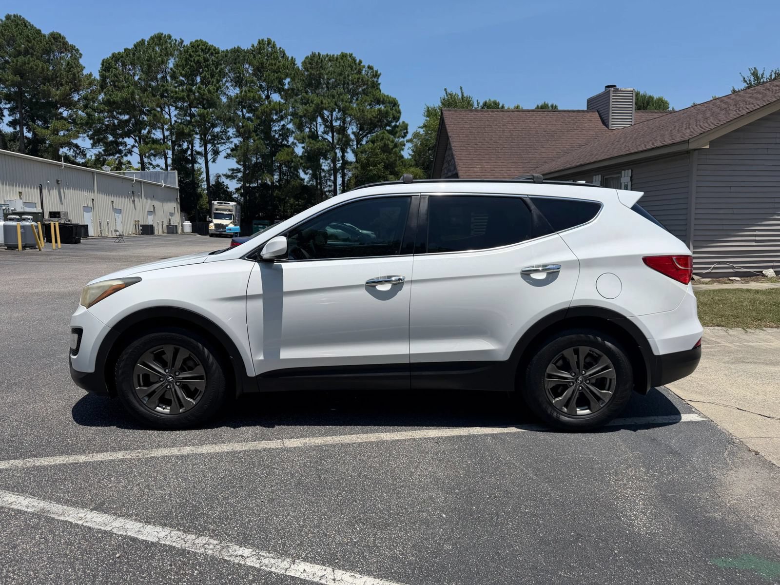 Used 2014 Hyundai Santa Fe Sport w/ Popular Equipment Package 02 FWD image 4