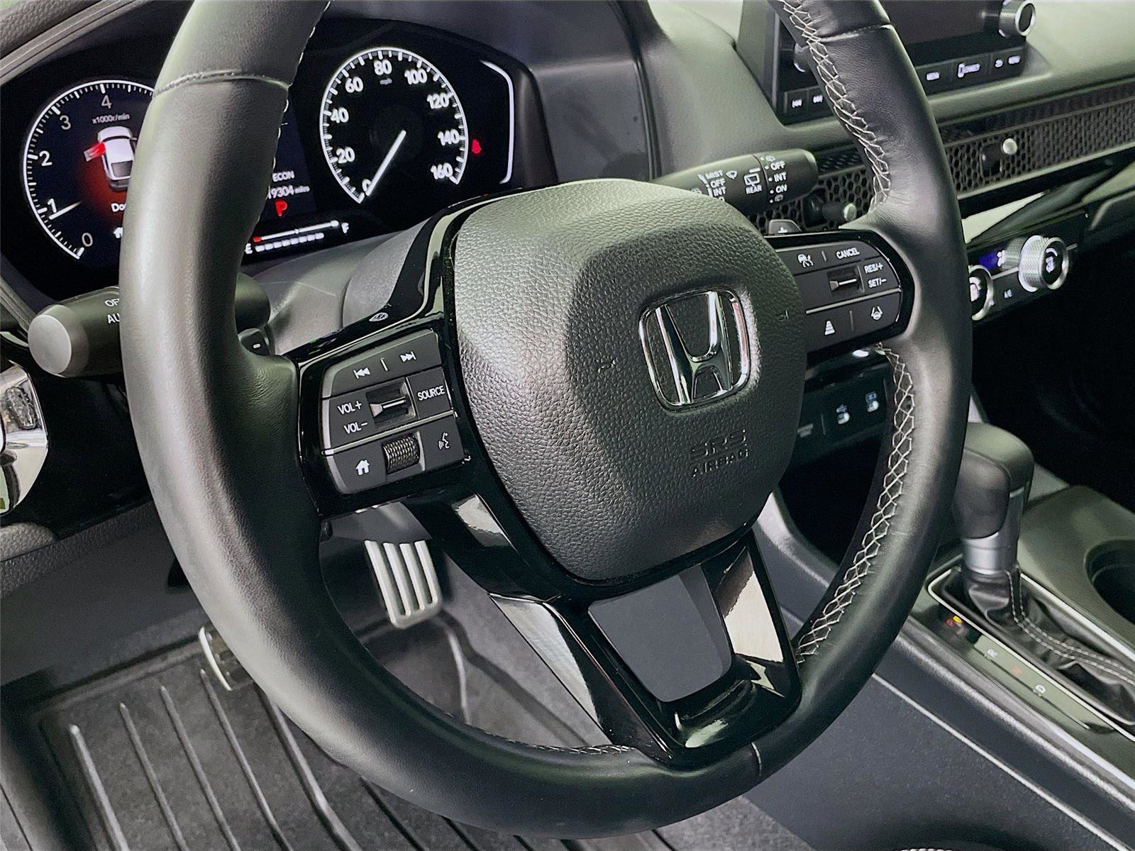 Used 2025 Honda Civic Sport image 15