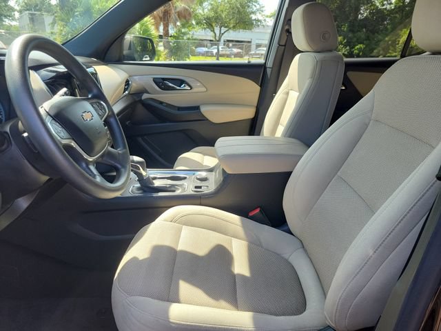 Certified 2023 Chevrolet Traverse LS FWD image 17
