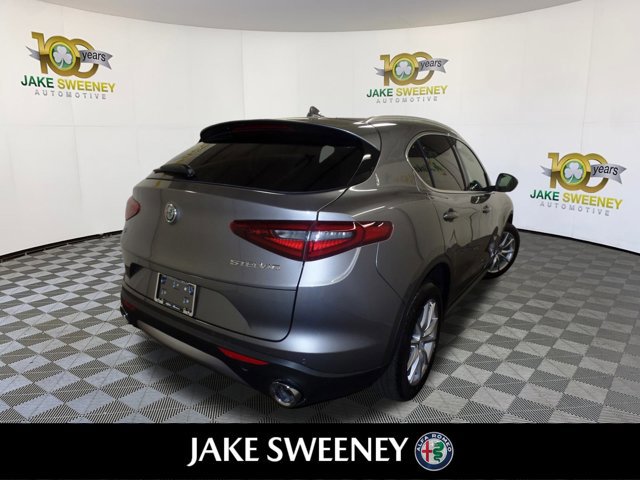 Used 2018 Alfa Romeo Stelvio Ti image 10