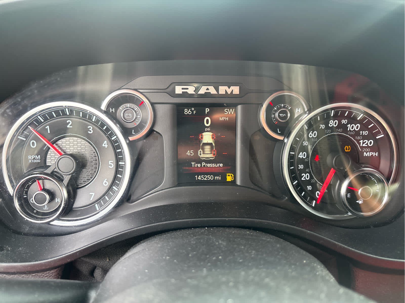 Used 2019 RAM 1500 Big Horn AWD/4WD image 8
