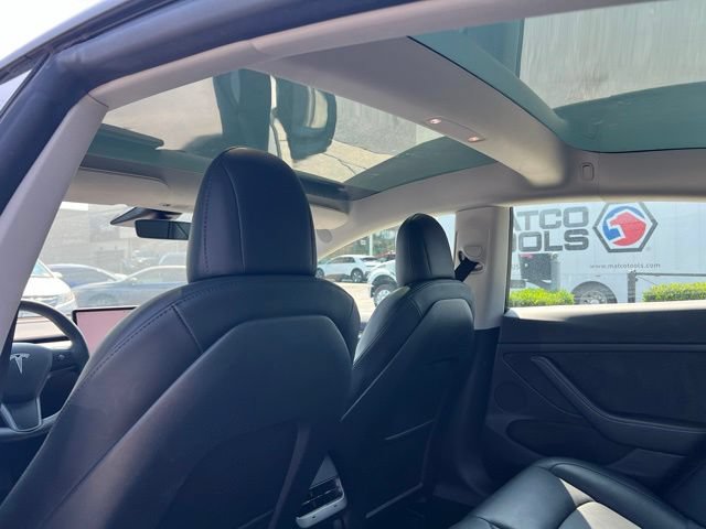Used 2023 Tesla Model 3 Standard Range RWD image 13