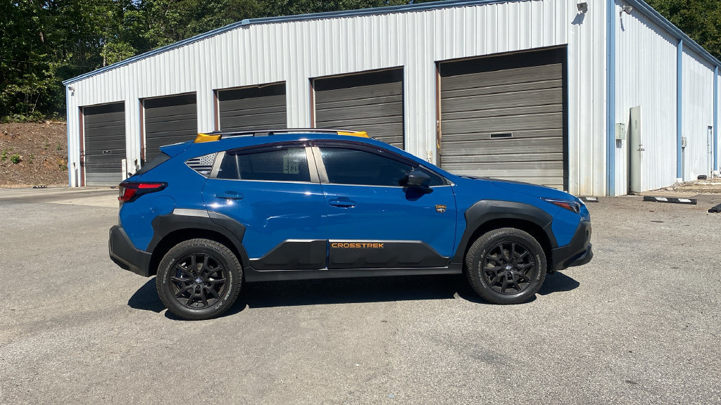 Used 2024 Subaru Crosstrek 2.5i Wilderness w/ Wilderness Package AWD/4WD image 4