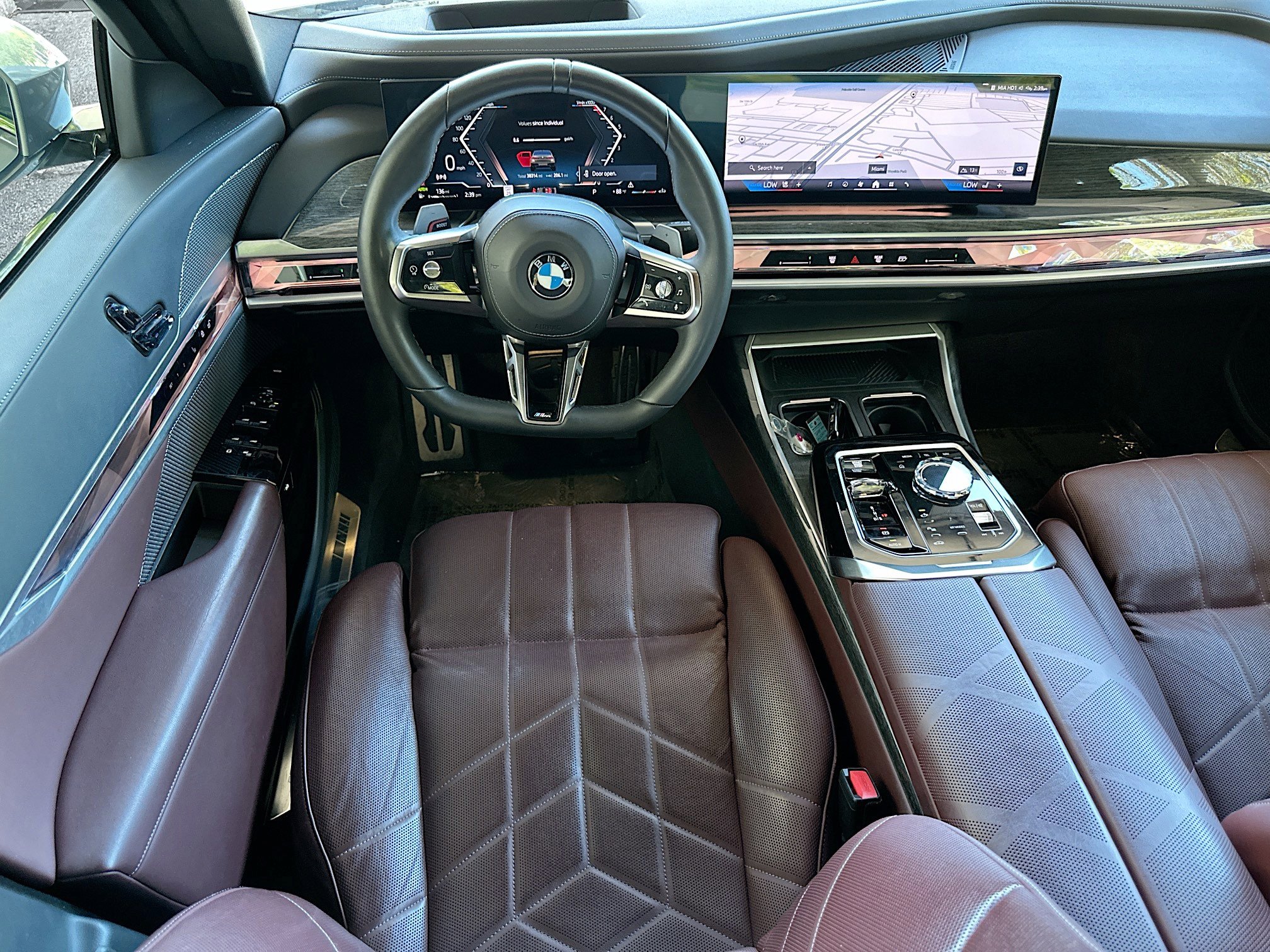 Certified 2023 BMW 740i image 24