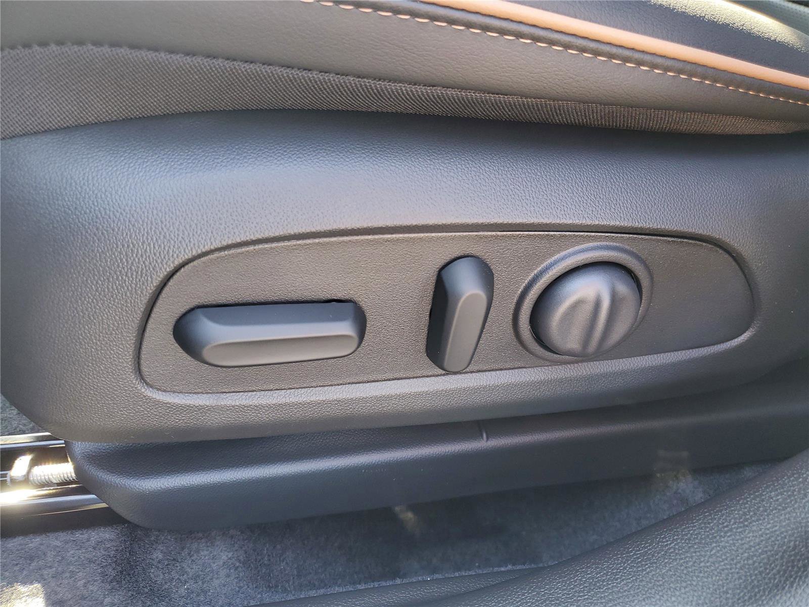 New 2026 Buick Envista Avenir image 16