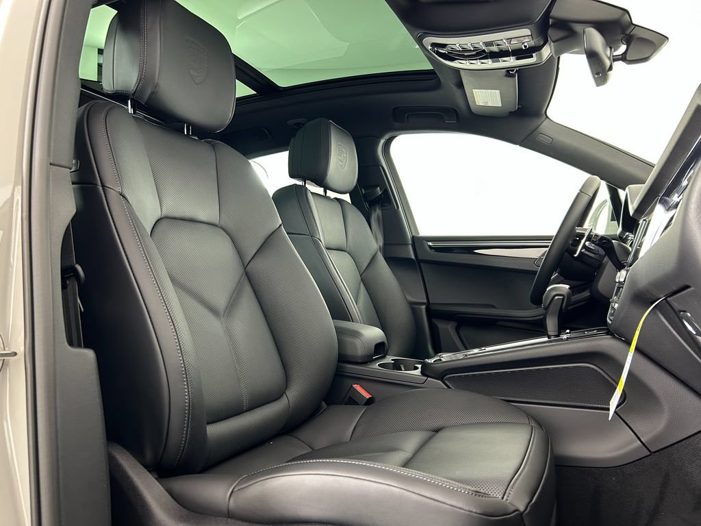 New 2026 Porsche Macan S AWD/4WD image 24
