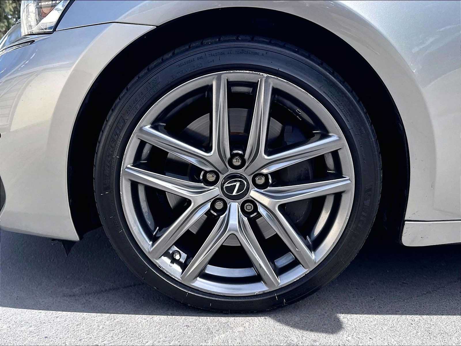 Used 2020 Lexus IS 350 F Sport w/ F Sport Package RWD image 12
