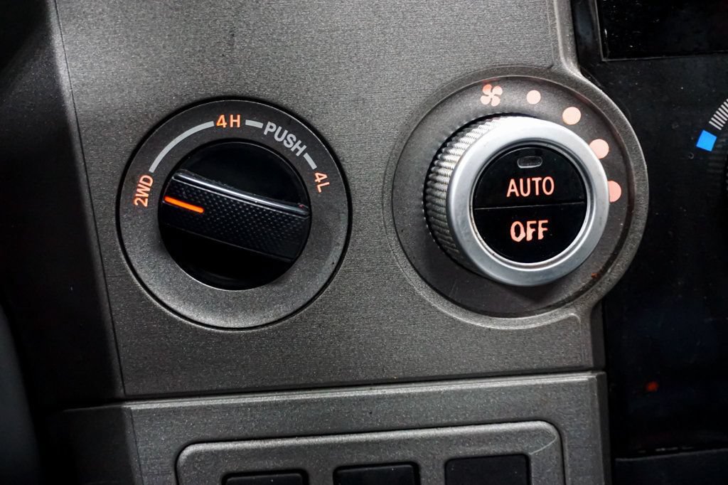 Used 2010 Toyota Sequoia Limited AWD/4WD image 19