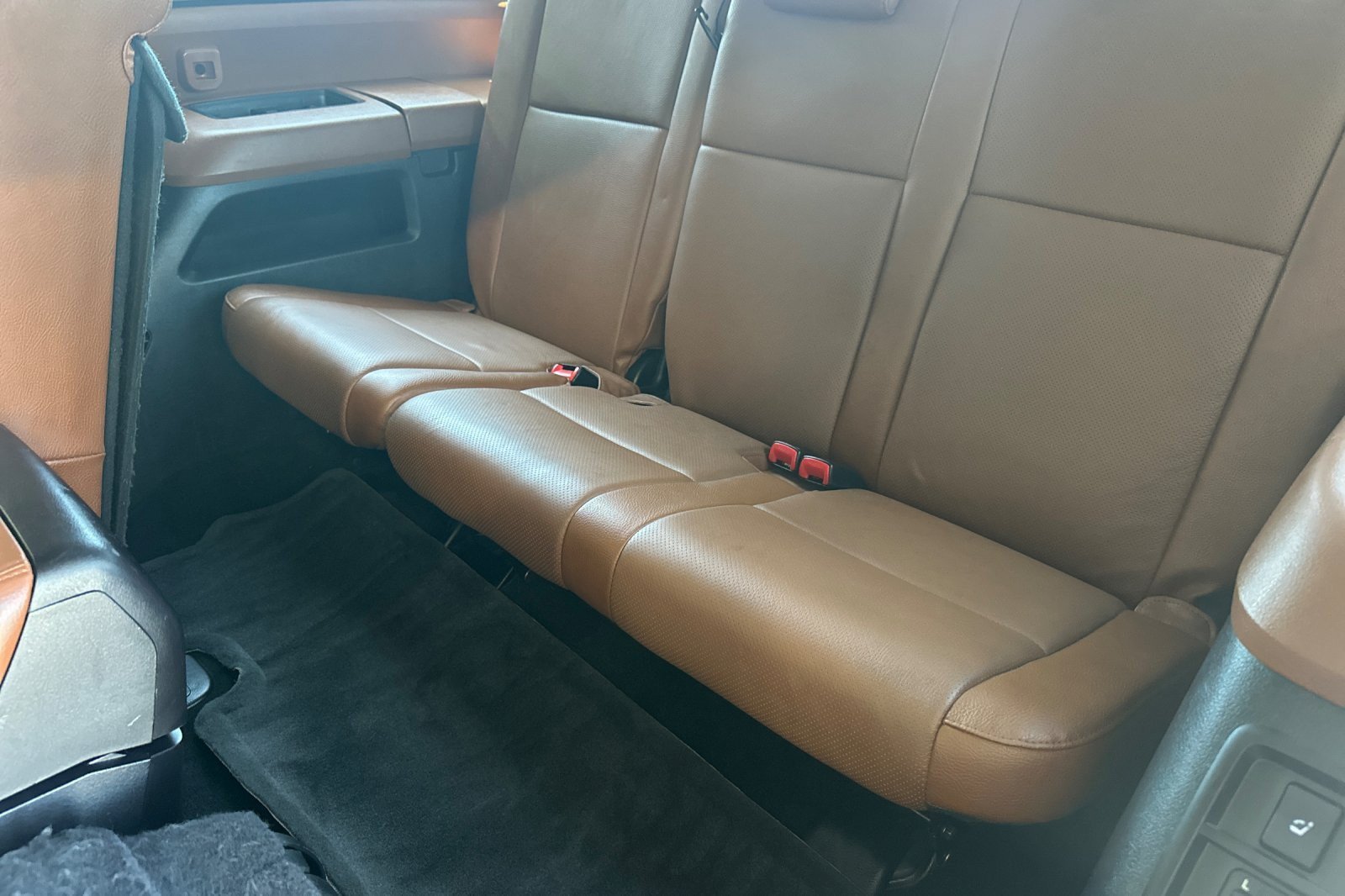 Certified 2016 Toyota Sequoia Platinum AWD/4WD image 15