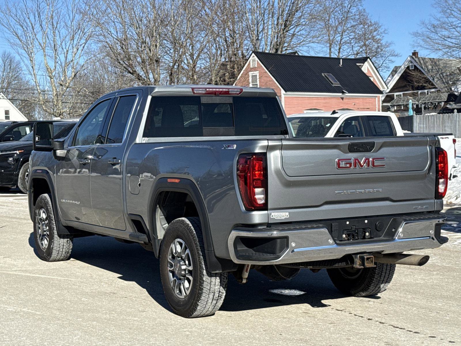 Used 2024 GMC Sierra 2500 SLE w/ SLE Value Package; image 9