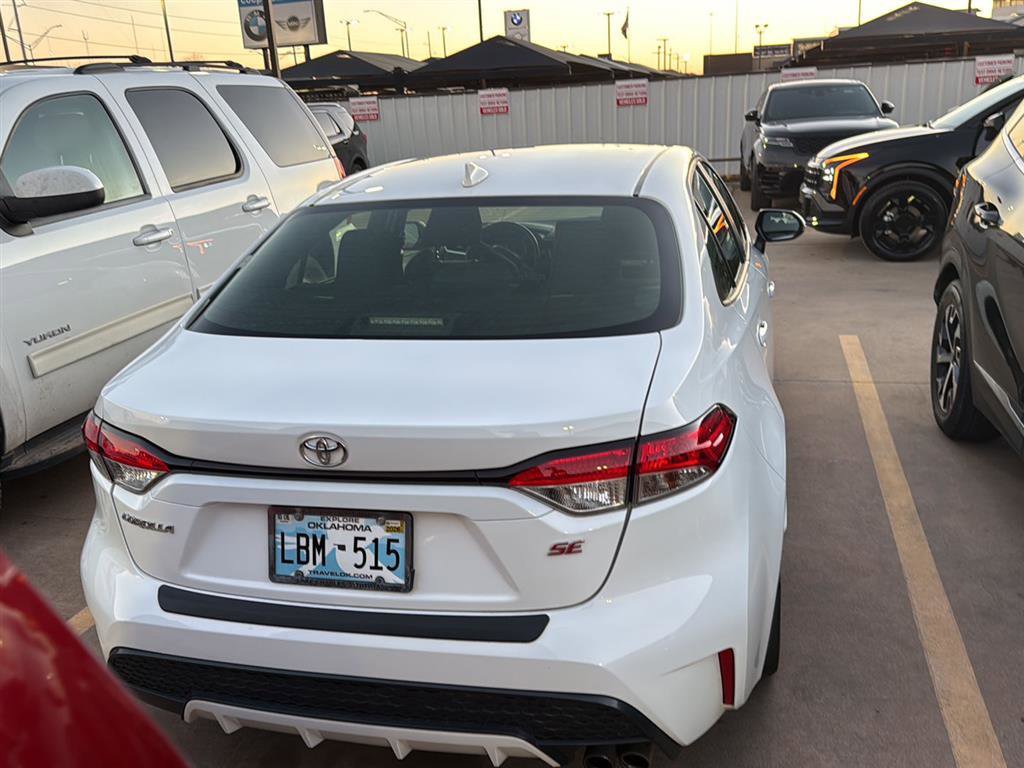 Used 2021 Toyota Corolla SE image 9