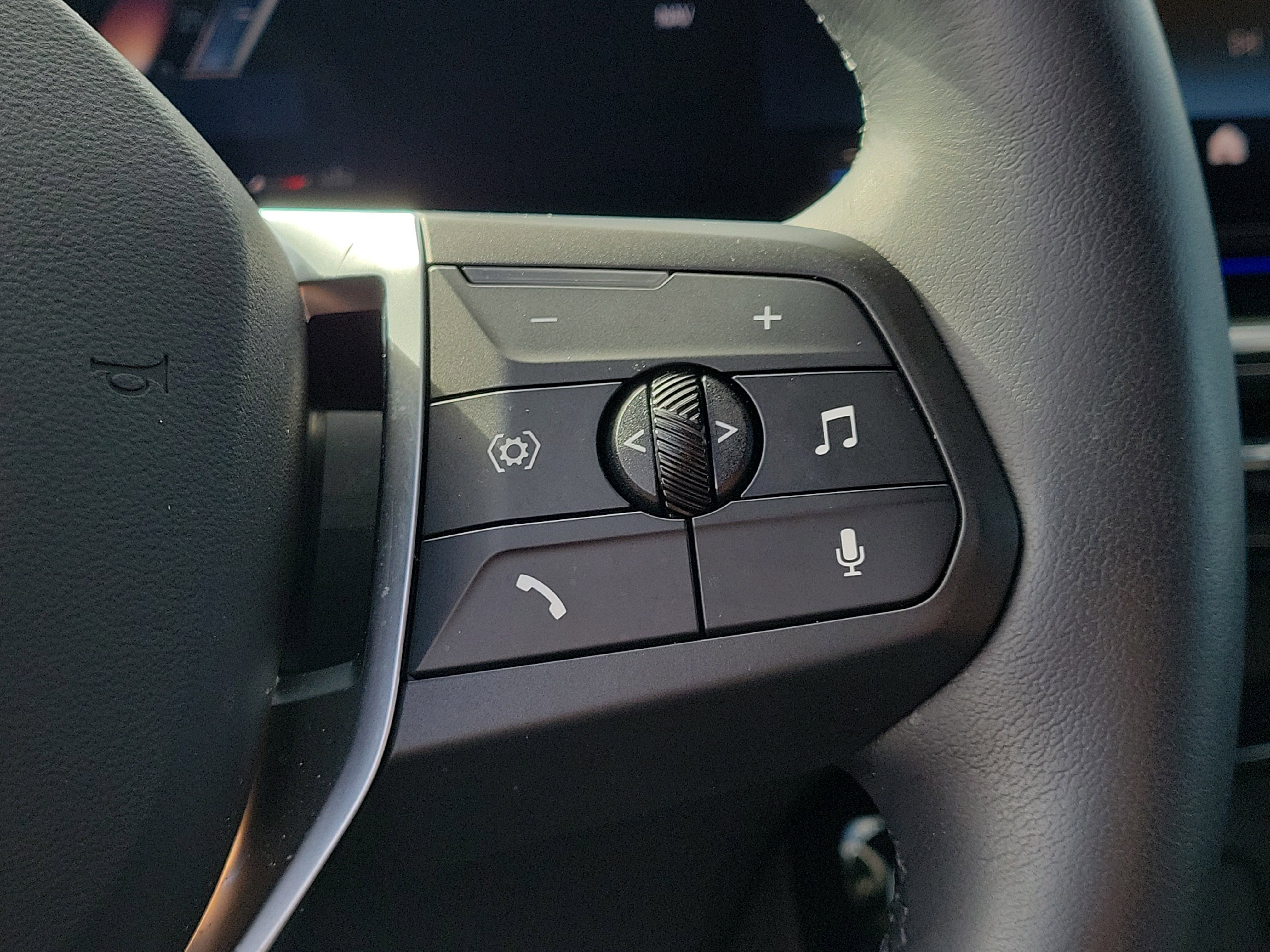 Used 2026 BMW X1 xDrive28i w/ Convenience Package image 29