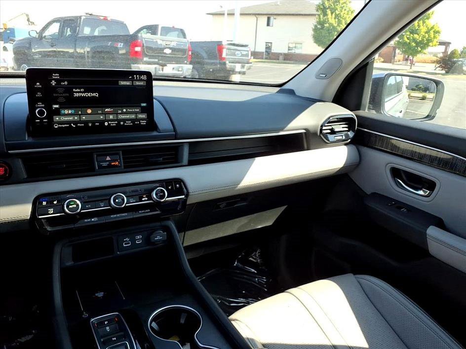 Certified 2023 Honda Pilot Elite image 23