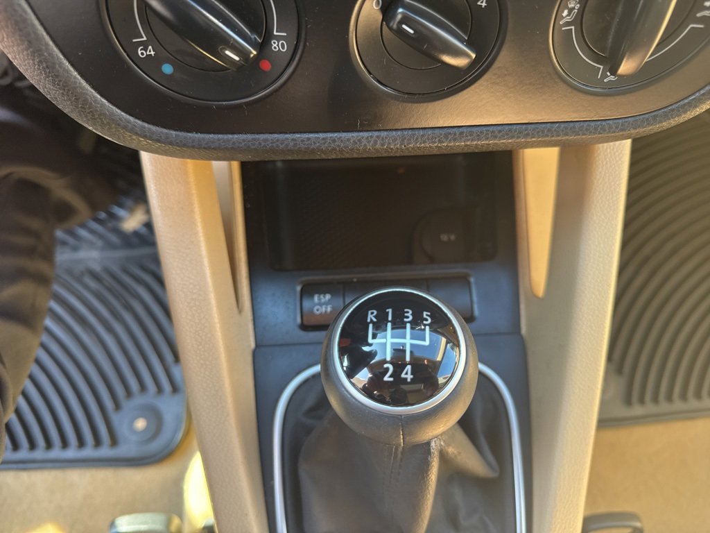 Used 2009 Volkswagen Jetta SE image 17