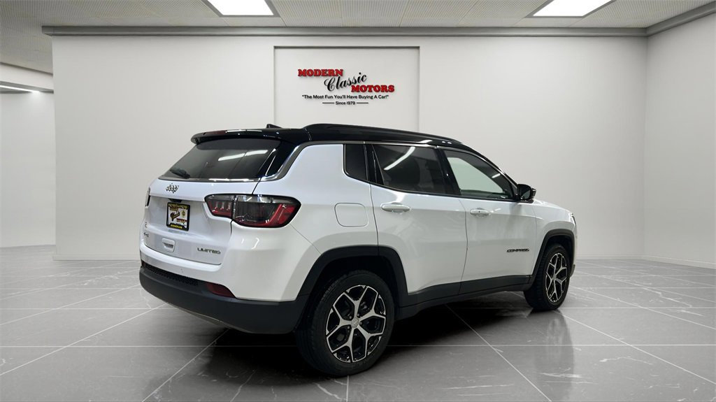 Used 2024 Jeep Compass Limited image 7