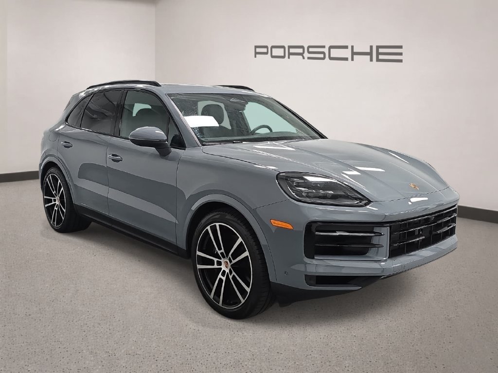 Certified 2026 Porsche Cayenne AWD/4WD image 8