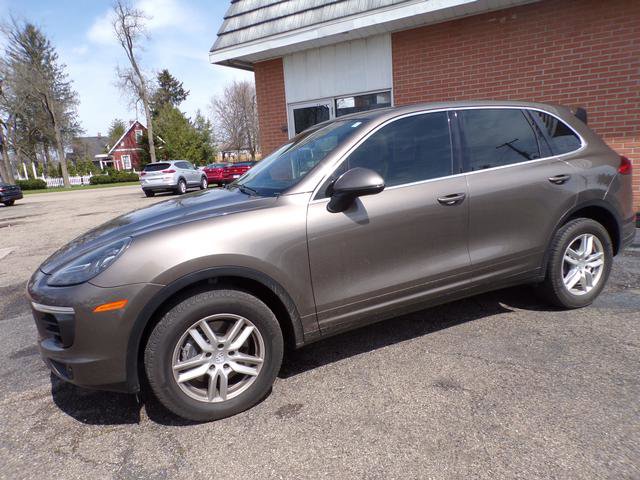 Used 2016 Porsche Cayenne w/ Premium Package Plus image 1