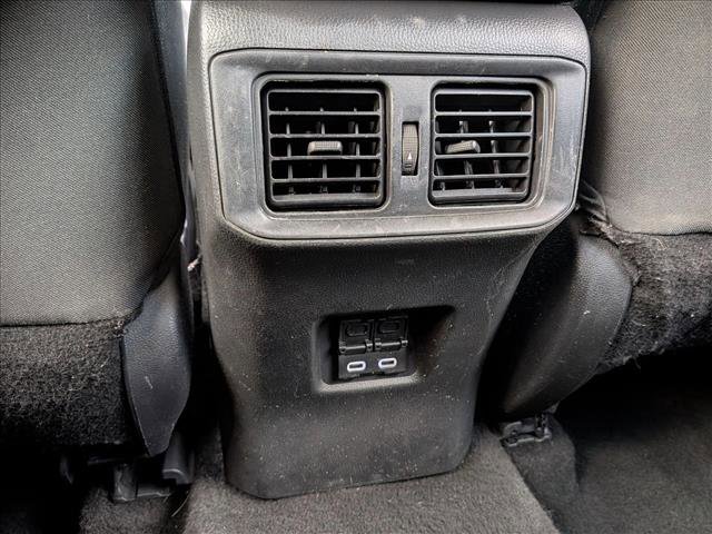 Used 2023 Toyota RAV4 XLE image 19