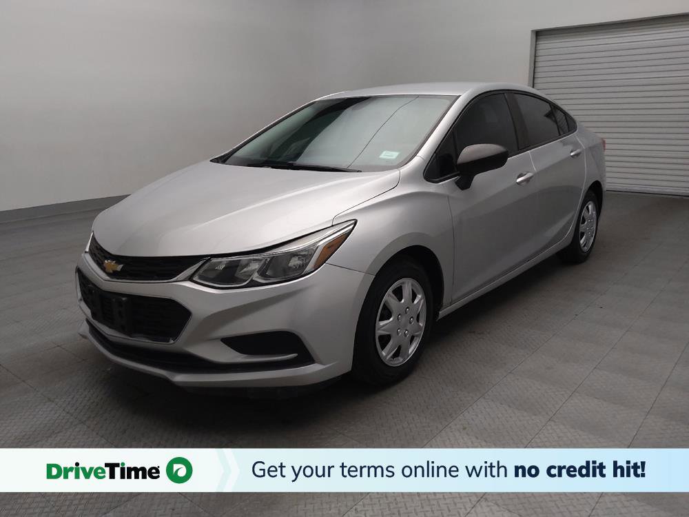 Used 2017 Chevrolet Cruze LS FWD image 1