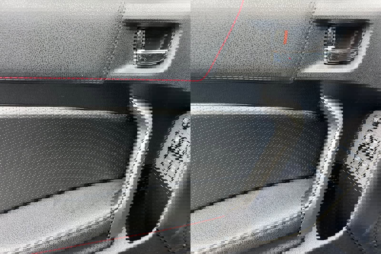 Used 2013 Scion FR-S image 12