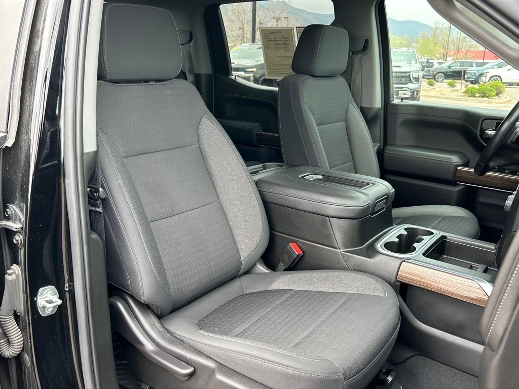 Used 2021 Chevrolet Silverado 1500 RST image 18