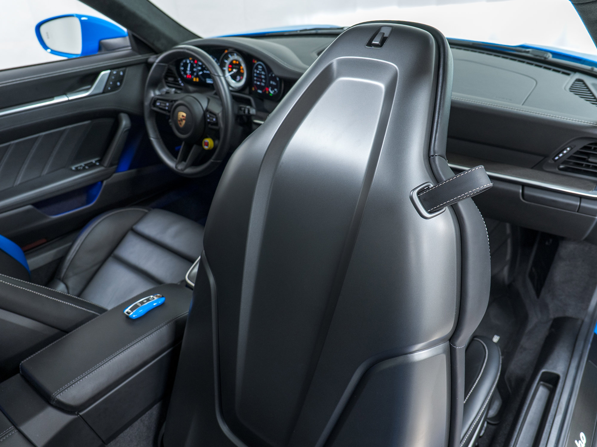 Certified 2023 Porsche 911 Turbo image 29